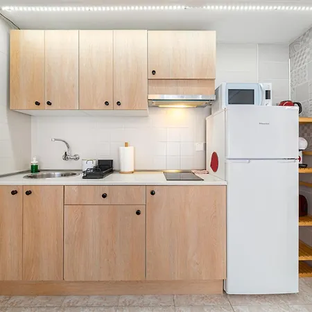 Casita Del Puerto 3 *